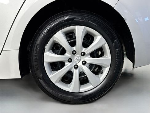 Certified 2024 Toyota Corolla LE FWD image 29