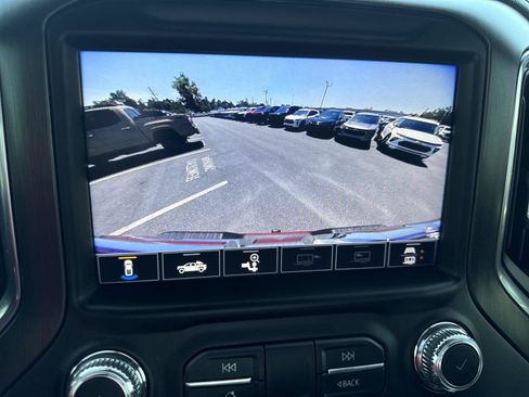 Used 2022 GMC Sierra 2500 AT4 w/ Gooseneck/5TH Wheel Package AWD/4WD image 26