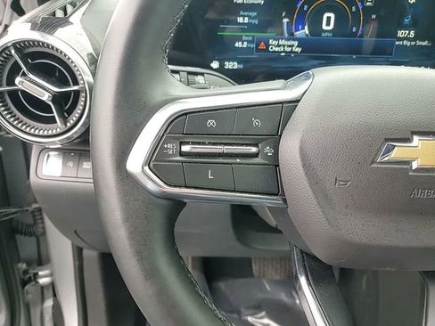 Used 2025 Chevrolet Equinox LT image 14