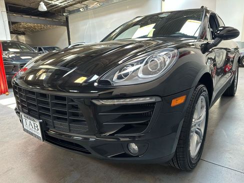 Used 2017 Porsche Macan S AWD/4WD image 6