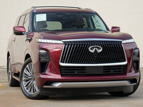 Used 2025 INFINITI QX80 Sensory w/ Exterior Package AWD/4WD image 4