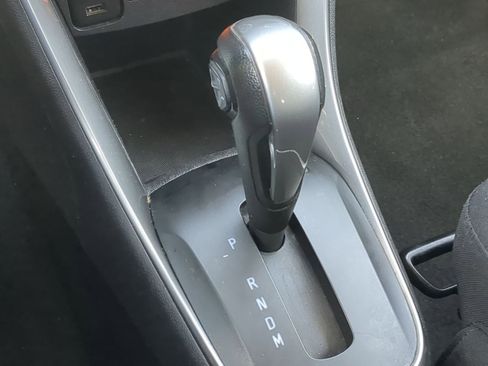 Used 2020 Chevrolet Trax LT FWD image 32