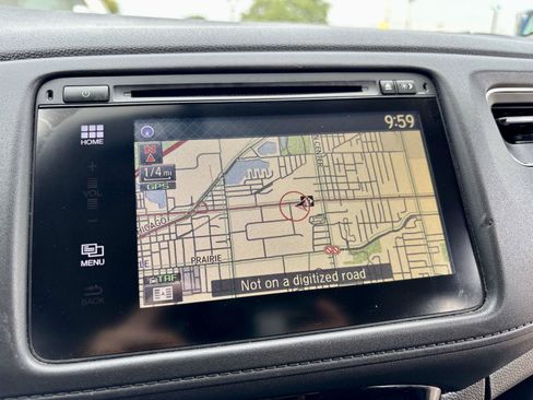 Used 2017 Honda HR-V EX-L image 4