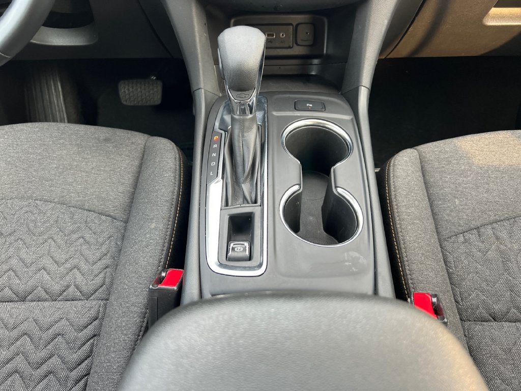 Used 2024 Chevrolet Equinox LT FWD image 11
