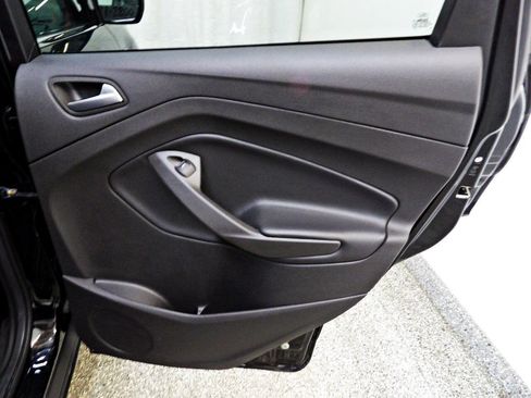 Used 2018 Ford Escape SE AWD/4WD image 12