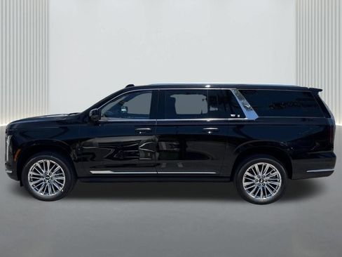 New 2026 Cadillac Escalade ESV Luxury AWD/4WD image 8