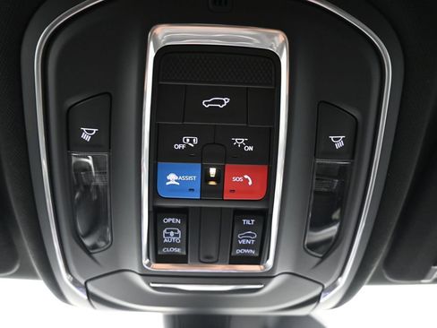 New 2026 Jeep Grand Cherokee L 4WD image 29