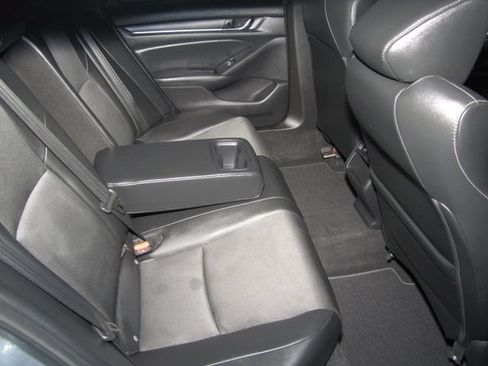 Used 2022 Honda Accord Sport image 17