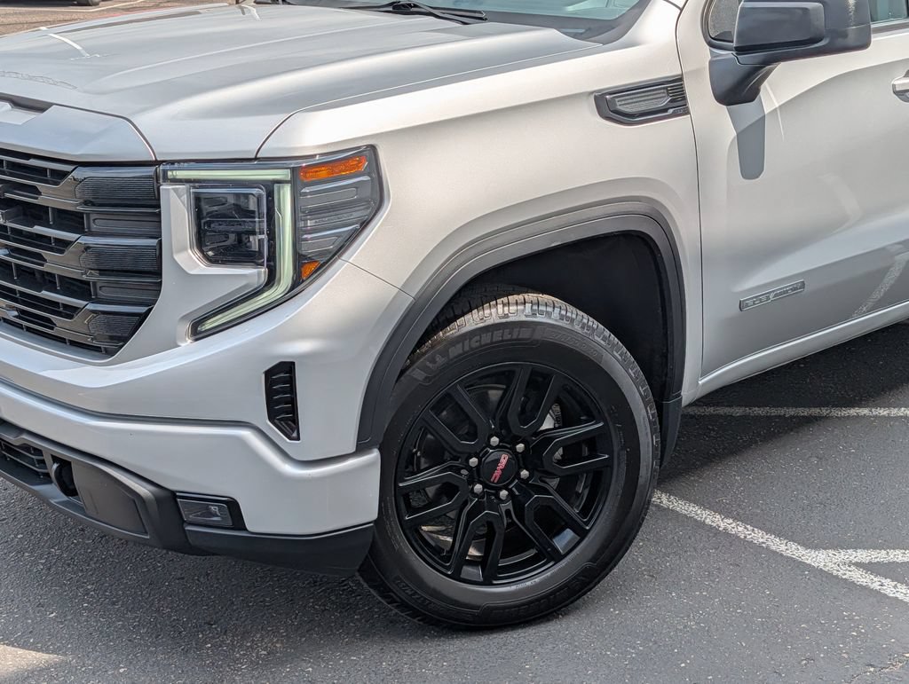 Used 2022 GMC Sierra 1500 Elevation AWD/4WD image 28
