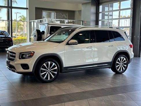 Certified 2022 Mercedes-Benz GLB 250 image 8