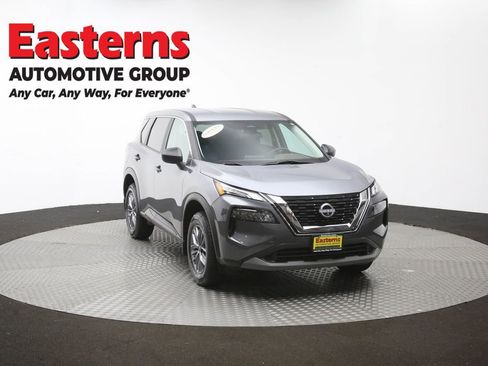 Used 2023 Nissan Rogue S AWD/4WD image 51