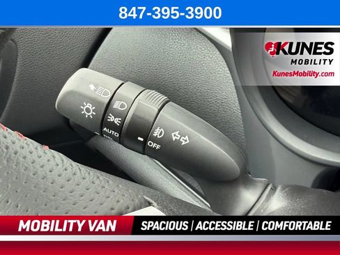 Used 2025 Toyota Sienna XSE w/ XSE Plus Package AWD/4WD image 34