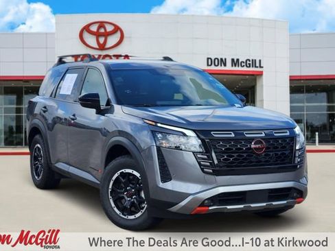 Used 2026 Nissan Pathfinder Rock Creek AWD/4WD image 1