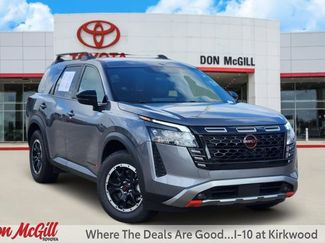 Used 2026 Nissan Pathfinder Rock Creek AWD/4WD video 1