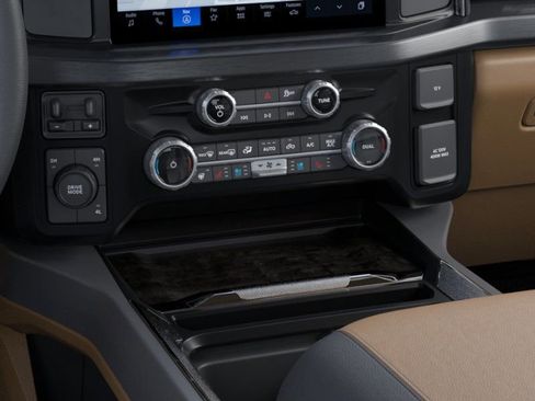 New 2026 Ford F550 4x4 Crew Cab Super Duty image 15