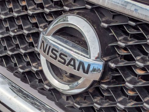 Used 2015 Nissan Pathfinder SL w/ SL Premium Package AWD/4WD image 13