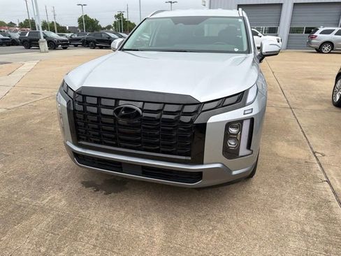 Used 2024 Hyundai Palisade SEL FWD image 1