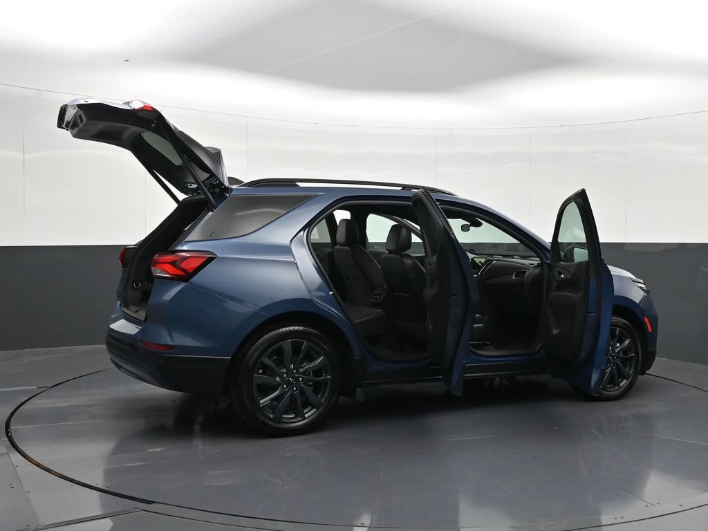 Certified 2024 Chevrolet Equinox RS FWD image 38