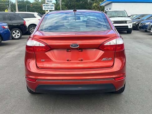 Used 2018 Ford Fiesta SE FWD image 11