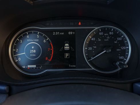 New 2025 Nissan Versa SV image 27