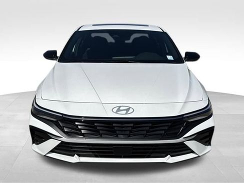 New 2026 Hyundai Elantra SEL Sport Premium FWD image 8