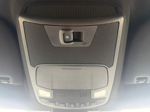 Used 2019 Ford F150 XLT w/ Equipment Group 302A Luxury AWD/4WD image 23