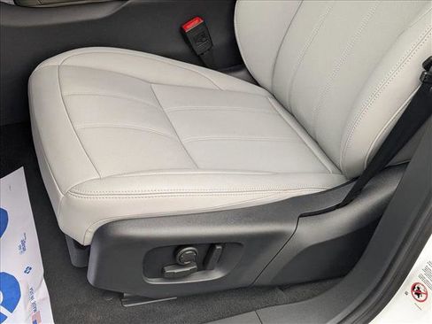 New 2026 Land Rover Range Rover Evoque S AWD/4WD image 4