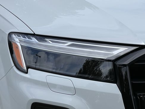Certified 2026 Audi Q7 3.0T Prestige w/ Prestige Package AWD/4WD image 11