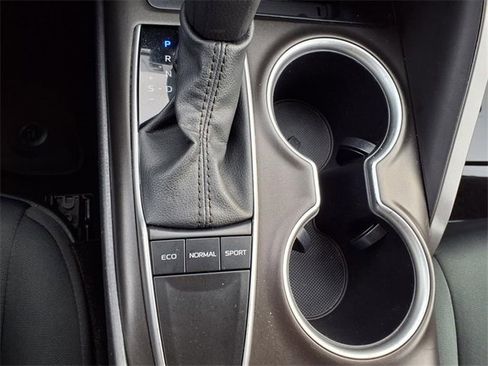 Used 2023 Toyota Camry LE image 56