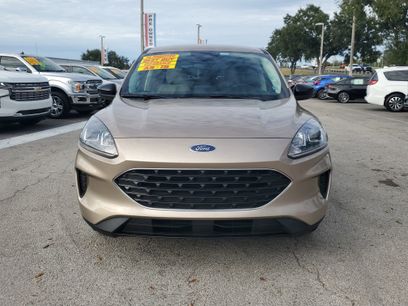 Used 2021 Ford Escape SE w/ SE Sport Appearance Package