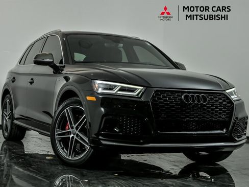 Used 2018 Audi SQ5 Premium Plus w/ S Sport Package image 1