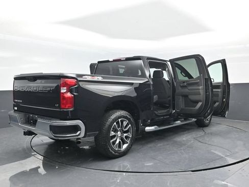 Used 2024 Chevrolet Silverado 1500 LT AWD/4WD image 28