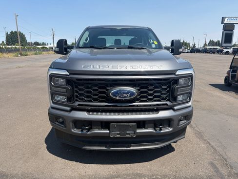 Used 2024 Ford F250 XL w/ STX Appearance Package AWD/4WD image 2