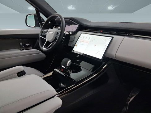 New 2026 Land Rover Range Rover Sport SE image 31