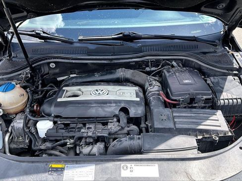 Used 2013 Volkswagen CC Sport FWD image 7