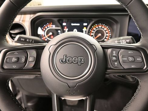 New 2026 Jeep Gladiator Sport AWD/4WD image 24