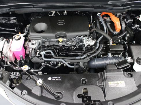 Used 2024 Toyota Sienna XLE Woodland Edition AWD/4WD image 41