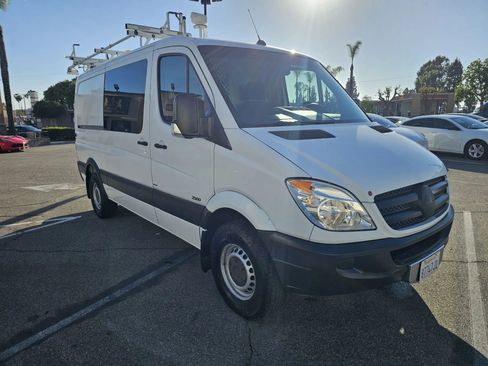 Used 2012 Mercedes-Benz Sprinter 2500 w/ Additional Battery Pkg image 3