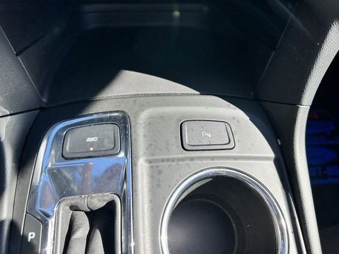 Used 2022 Chevrolet Equinox LT image 16