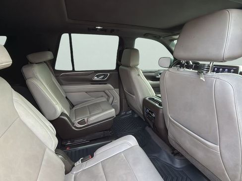 Used 2021 Chevrolet Tahoe Z71 w/ Luxury Package image 18