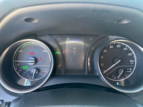 Used 2024 Toyota Camry SE w/ Audio Upgrade Package image 13