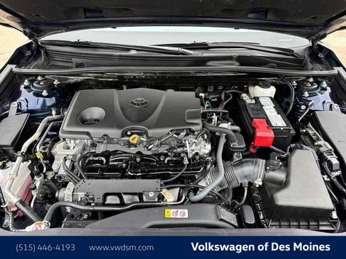 Used 2022 Toyota Camry XSE w/ Navigation Package image 9