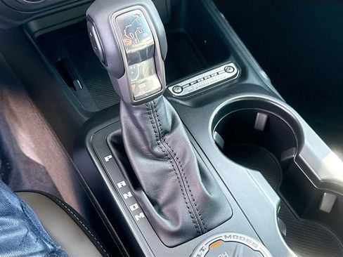 New 2025 Ford Bronco Outer Banks AWD/4WD image 25