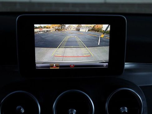 Used 2019 Mercedes-Benz GLC 300 4MATIC image 40