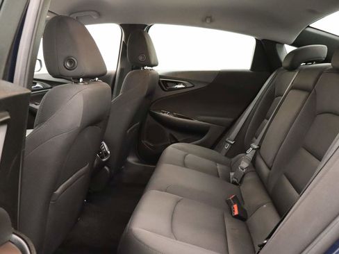 Used 2022 Chevrolet Malibu LT FWD image 16