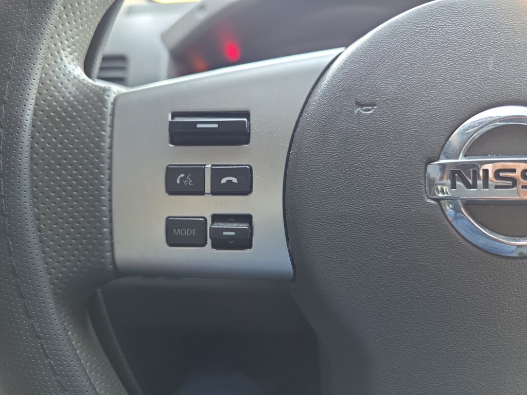 Used 2014 Nissan Frontier SV RWD image 19