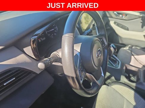 Used 2023 Subaru Outback Premium AWD/4WD image 9