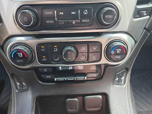 Used 2019 Chevrolet Tahoe LT RWD image 12