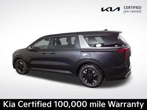 Certified 2026 Kia Carnival LXS FWD image 9