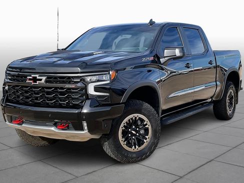 Certified 2025 Chevrolet Silverado 1500 ZR2 w/ Technology Package image 2